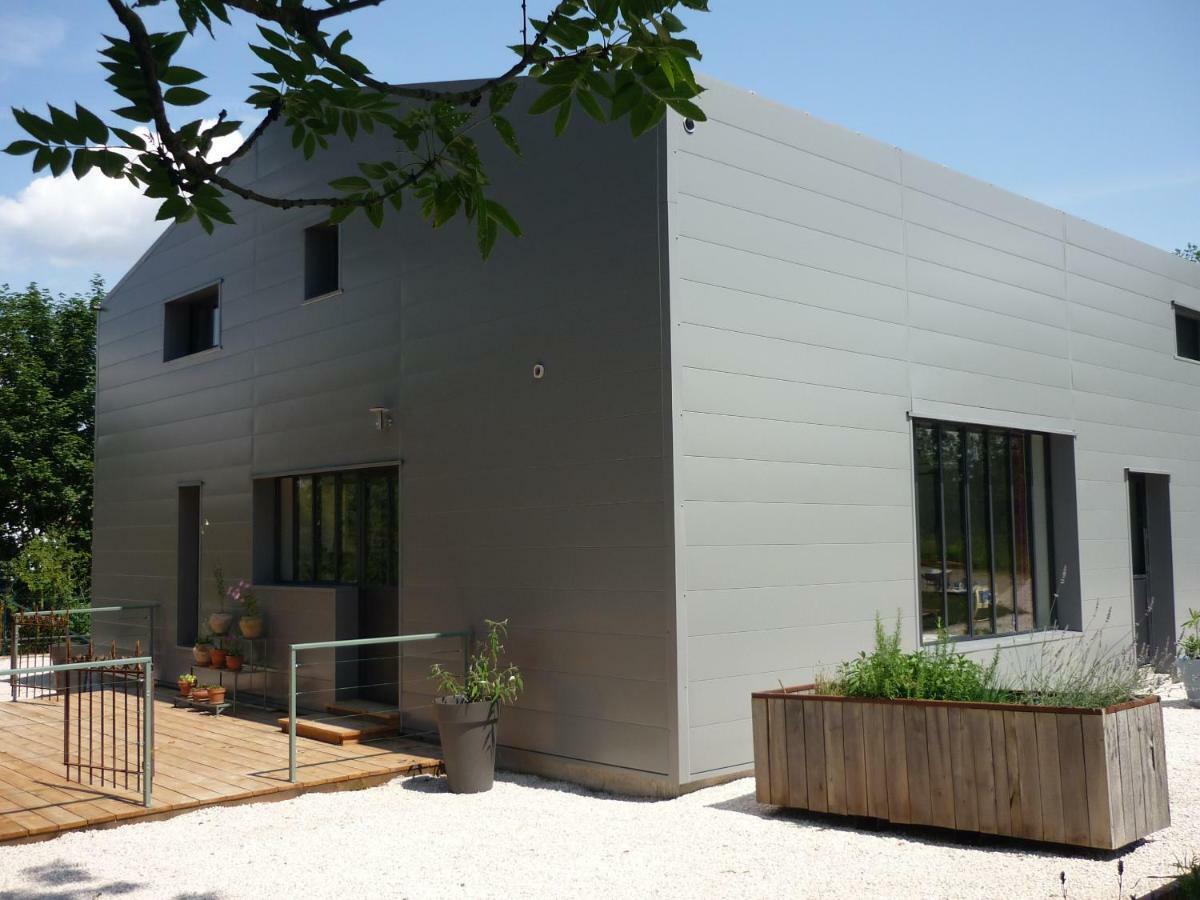 Workshop With Shared Pool For 2-6 In Semur En Auxois, Burgundy ภายนอก รูปภาพ