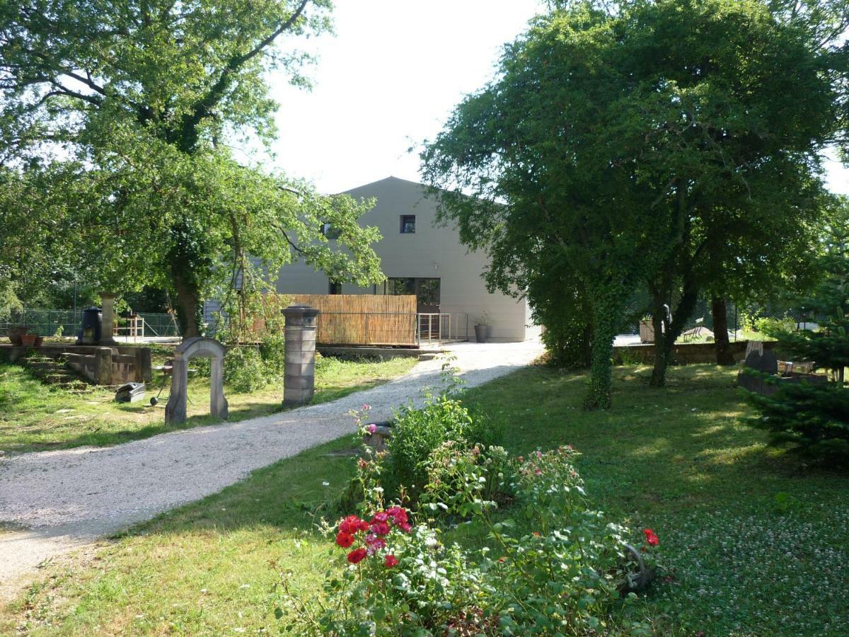 Workshop With Shared Pool For 2-6 In Semur En Auxois, Burgundy ภายนอก รูปภาพ